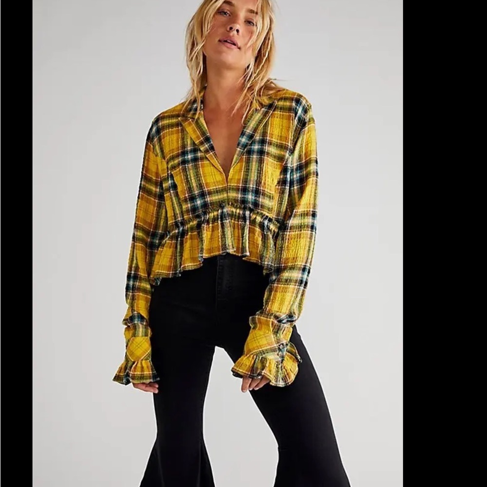 Free People We The free Women’s Yellow Plaid Cropped Top jacket Size XS